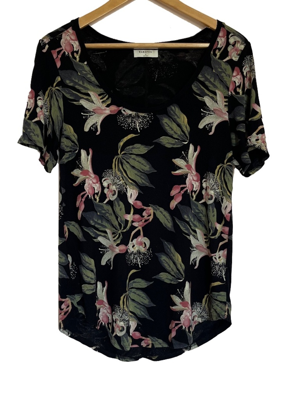 Aritzia Tropical Print Tee